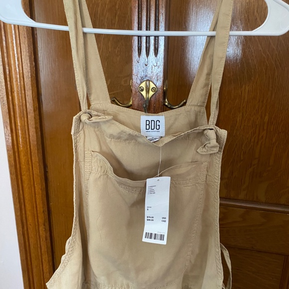 Urban Outfitters overalls - Picture 3 of 3